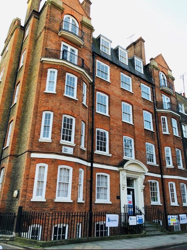 handles mansions case study